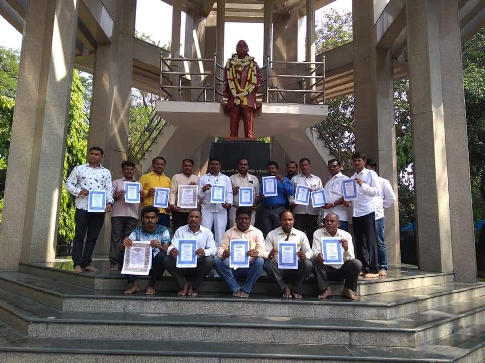 बुध्दीस्ट प्रेरणा ग्रुप तर्फे संविधान दिन मोठ्या उत्साहात साजरा