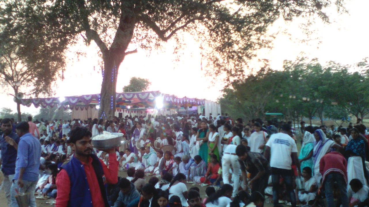 भव्य बौद्ध धम्म मेळावा संपन्न