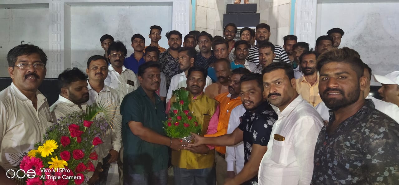 लोकजनशक्ती पार्टीचे प्रदेश सचिव धुराजी शिंदे यांचा वाढदिवस विविध उपक्रमांनी साजरा