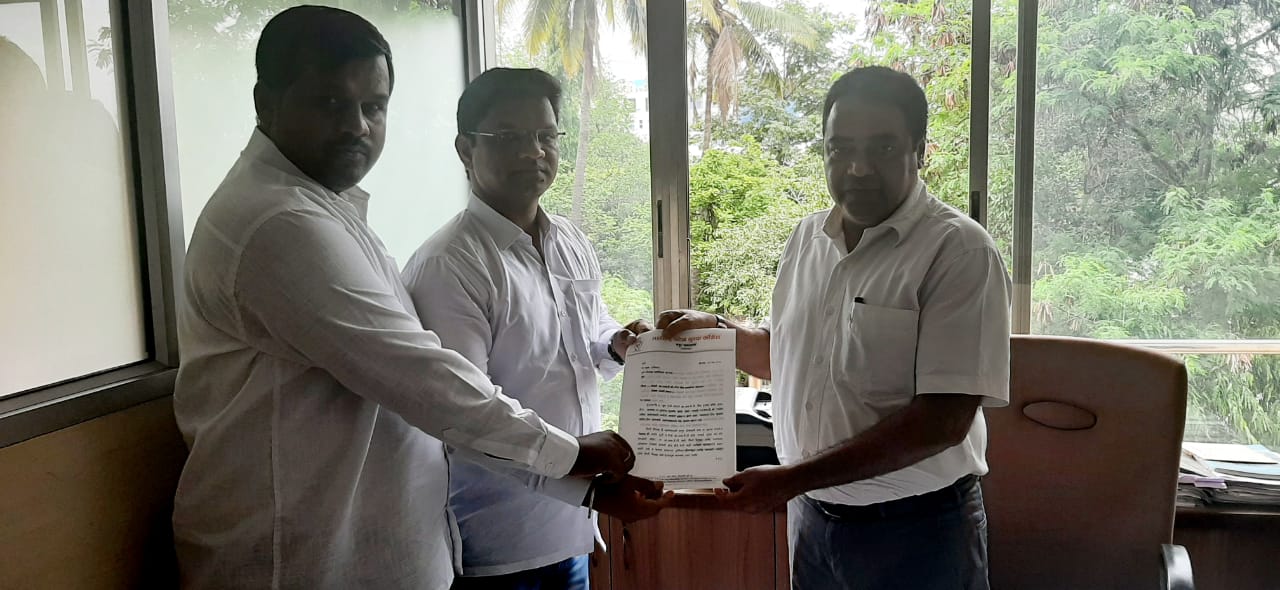 महावितरण कंपनीने उद्योजकांना होणारी  नुकसान भरपाई द्यावी युवक कॉंग्रेसची मागणी