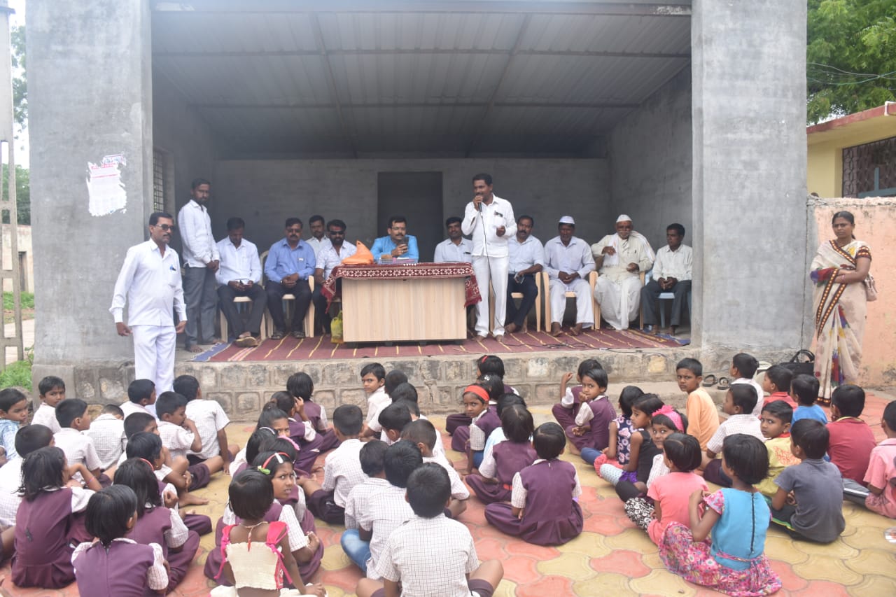 रुई नालकोल ग्रामस्तांच्या वतीने श्री.बजीरंग बनसोडेचा सत्कार