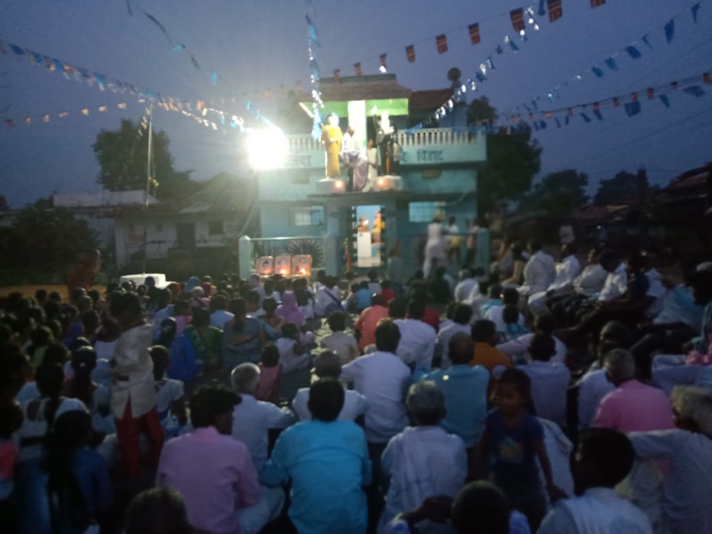 पळसगांव येथे धमचक्र परिवर्तन दिन,विजयादशमी मोठया उत्साहाने साजरा