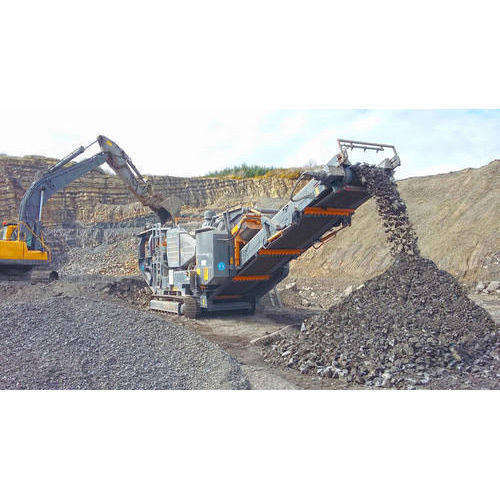 सातारा जिल्ह्यातील बेकायदा स्टोन क्रशरला महसूल विभागाचा अभय...