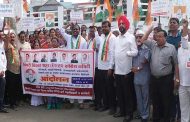 केंद्र व राज्य सरकारच्या विरोधात शहर कॉंग्रेसची पिंपरीत निदर्शने