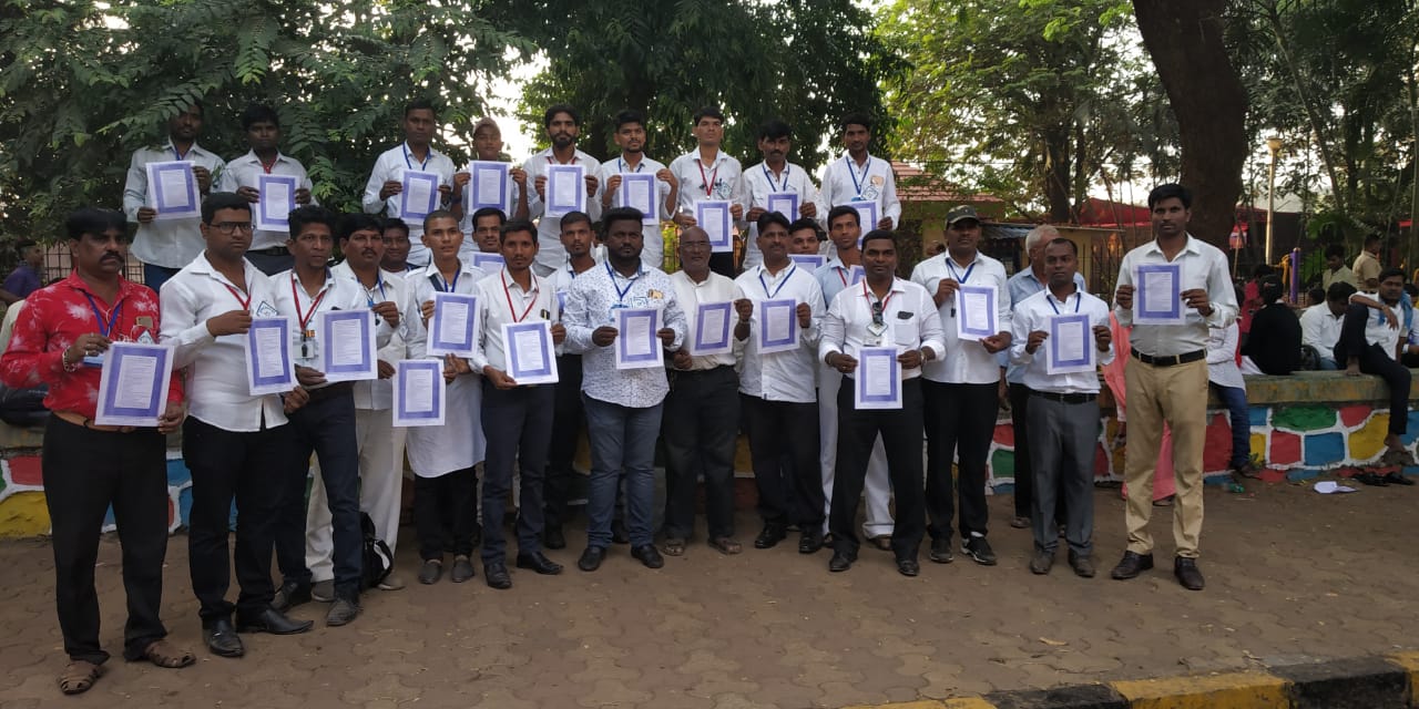 बुद्धिस्ट प्रेरणा ग्रुपच्या वतीने विविध उपक्रमातून बाबासाहेबाना चैत्यभूमीसह राज्यभरात अनोखे अभिवादन