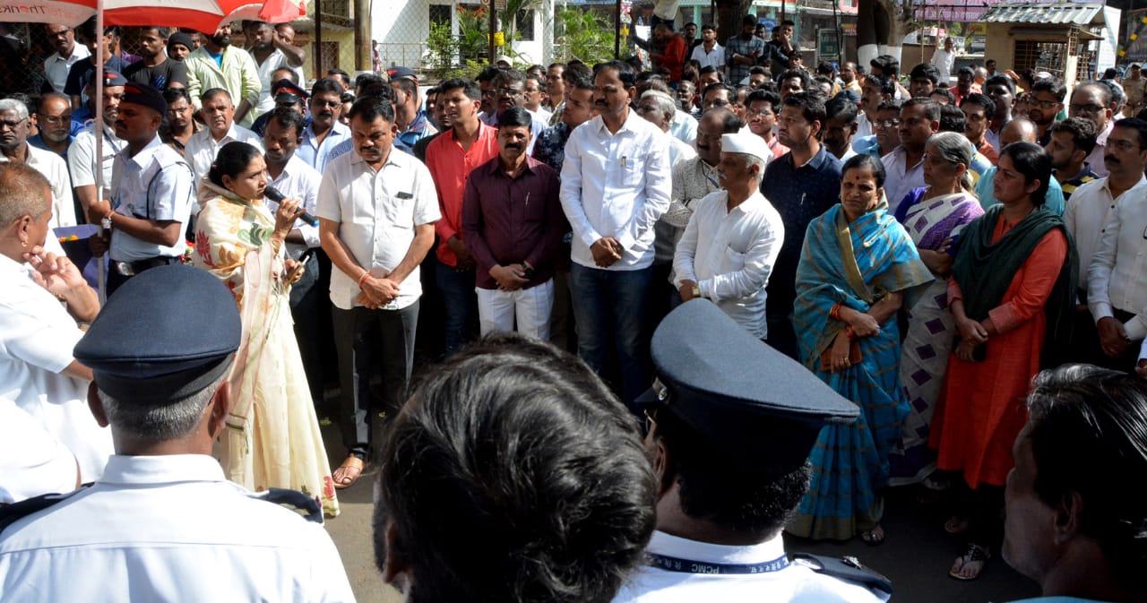 पिंपरी चिंचवड अग्निशमन दलातील जवान विशाल जाधव यांना श्रद्धांजली