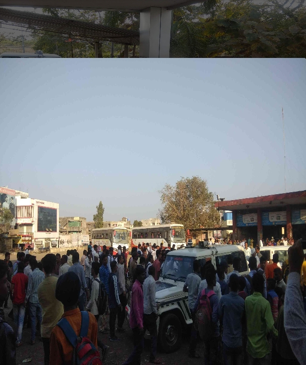 लासलगावमधे हिंगणघाट घटनेची पुनरावृत्ती…