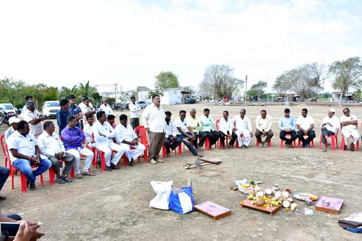 फलटण कृषि उत्पन्न बाजार समितीच्या पहिल्या 