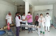 मदत नव्हे कर्तव्य..!  गोरगरिबांना भरवू घास, पूर्ण करु मदतीचा ध्यास..