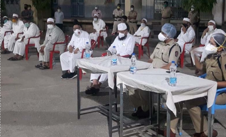 नाशिक येथील ईदच्या नमाजाला ईदगाह मैदानांवर परवानगी नाही...