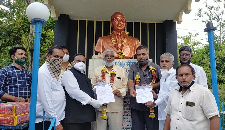 रिपब्लिकन पार्टी ऑफ इंडिया (आठवले) पक्षाच्या मावळ लोकसभा कार्यध्यक्ष पदी दिलीप कडलक  तर वरिष्ठ उपाध्यक्ष पदी सिद्धार्थ चव्हाण यांची निवड