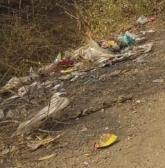 बेळगाव पाडे गावात स्वछ सर्वेक्षणाचे तीन तेरा तक्रार केल्यावर उपसरपंचाचा उर्मटपणा