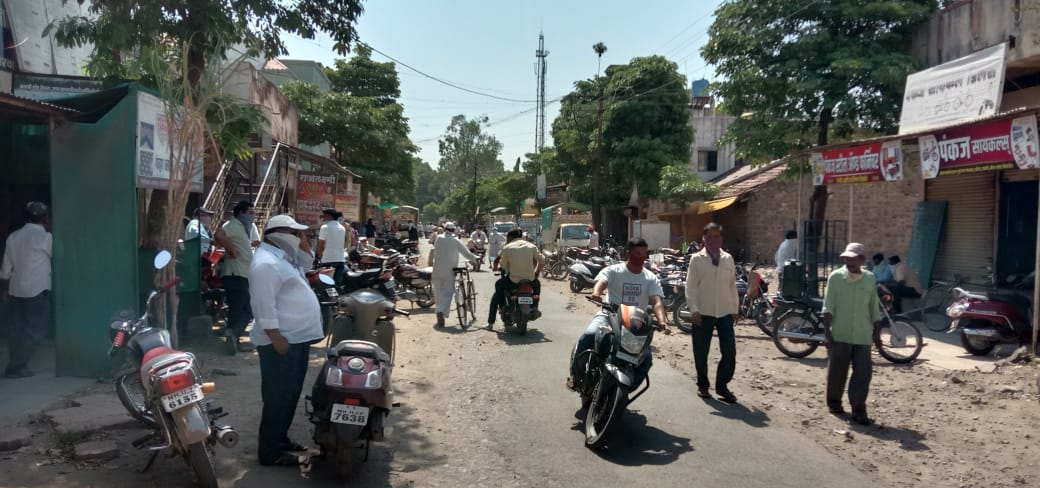 साखरवाडीचा आठवडा बाजार कोरोनामुळे बंद