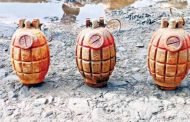 कोयना नदीत पुलाखाली आढळले ग्रेनेड बॉम्ब !