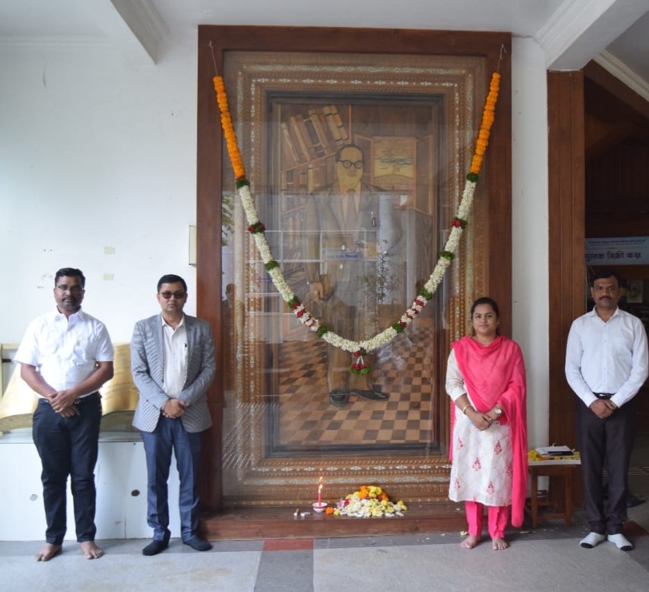 बार्टी संस्थेत महापरिनिर्वाण दिनानिमित्त “महामानव विचार अभियान” राबवून डॉ. बाबासाहेब आंबेडकर यांना अभिवादन