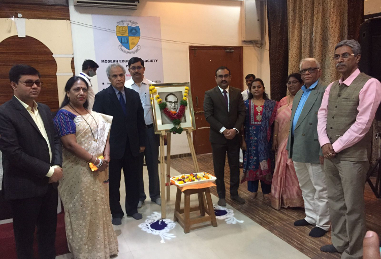 बार्टी संस्थेच्या वतीने   रिझर्व बँक ऑफ इंडिया चा वर्धापन दिन साजरा.