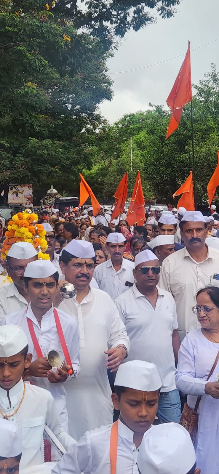 आषाढी एकादशी निमित्त राष्ट्रीय श्रमिक आघाडीची भव्य दिंडी उत्साहात संपन्न; हजारो वारकरी श्रमिकांचा उत्स्फूर्त सहभाग!