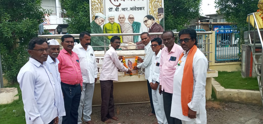 तेल्हारा येथे लोककवी वामनदादा कर्डक जयंती उत्साहात
