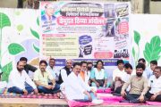 काँग्रेसच्या बेमुदत आंदोलनाचा दुसरा दिवस; नगरसेविका तृप्ती कांबळे यांच्यावर गुन्हा दाखल करून अटक करण्याची मागणी..
