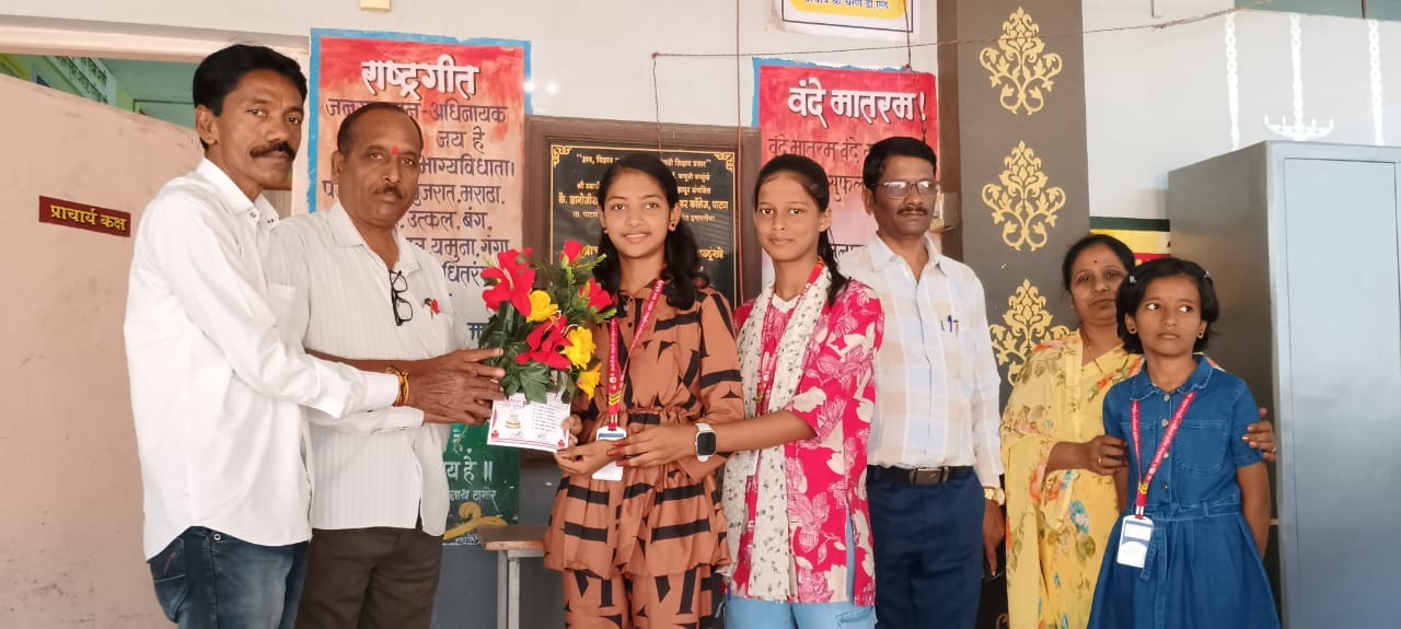 कै. ज्ञानोजीराव साळुंखे हायस्कूल ज्युनियर कॉलेज पाटण मधील विद्यार्थ्यांच्या वाढदिवसा निमित्त शालेय साहित्याचे वाटप…